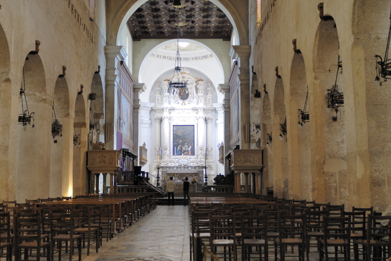 La nef et le choeur du Duomo de Syracuse