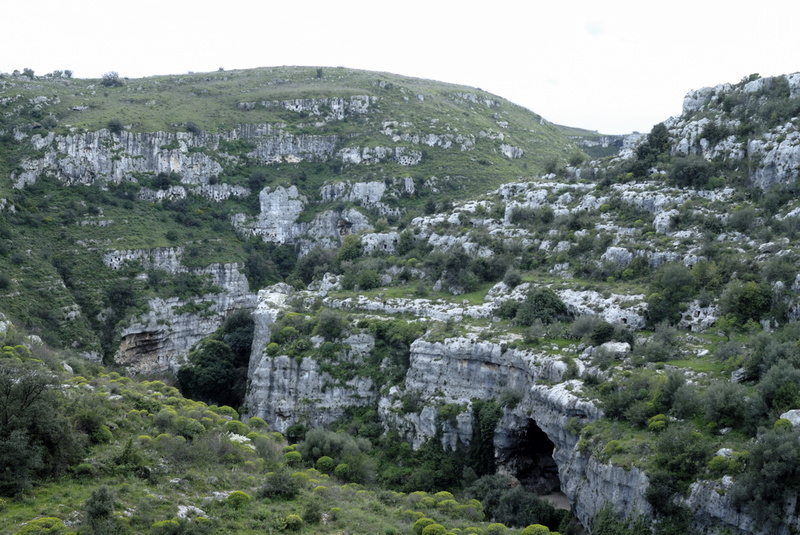 Les premières catacombes sur le chemin