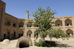 La cour de la médersa Koutloug Mourad Inak