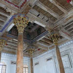 Plafond de la mosquée de la cour