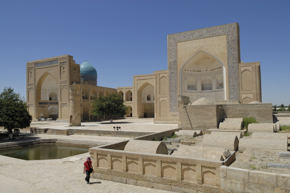 La mosquée et la khanagha derviche de la nécropole Tchor Bakr