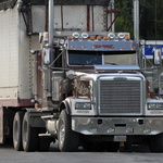 Camion en attente du bac de Tadoussac