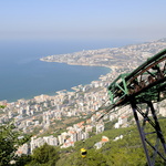 Prendre le téléphérique à Jounieh et monter...