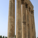 Les six colonnes du Temple de Jupiter