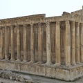 Le Temple de Bacchus, petit comparé au temple de Jupiter, plus grand que le Parthénon