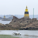 Le phare de Men Joliguet et sa balise verte