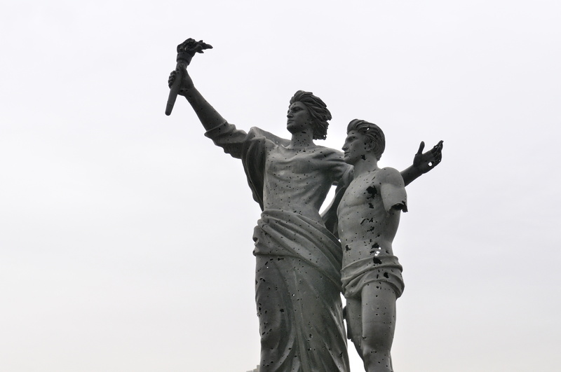 La statue des martyrs sur la place du même nom
