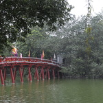 Le pont du Temple de la Montagne de Jade (Ngoc Son)