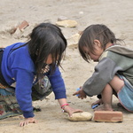 ... à jouer aux voitures (comme tous les enfants du monde)