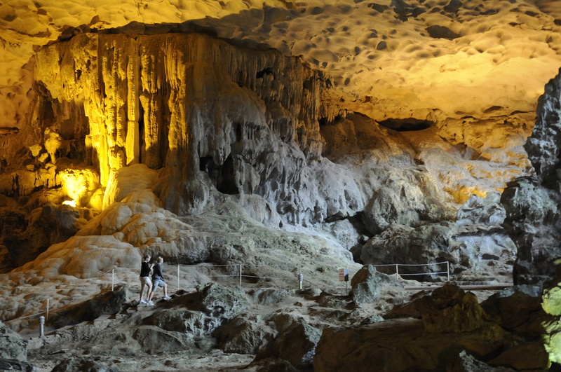 La sortie de la grotte des "Surprises"