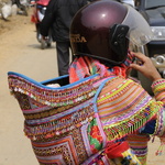 Le casque fait presque partie de la tenue traditionnelle