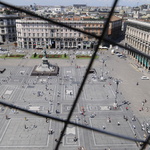 La Piazza del Duomo vue à travers les grilles