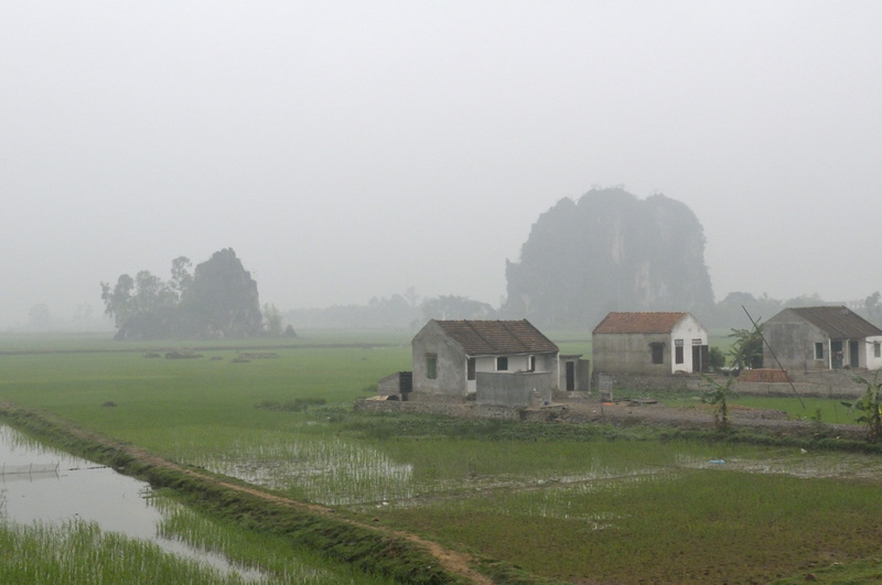 Un hameau sur la route de Phat Diem