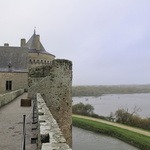 Chemin de ronde entre les deux corps de logis