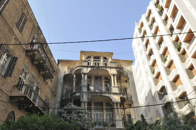 Cette villa se situe près de la rue Wadi Naim