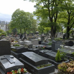 Tout en haut du cimetière