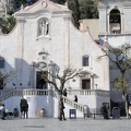 La sympathique Piazza IX Aprile avec vue sur la mer (dans le dos du photographe)