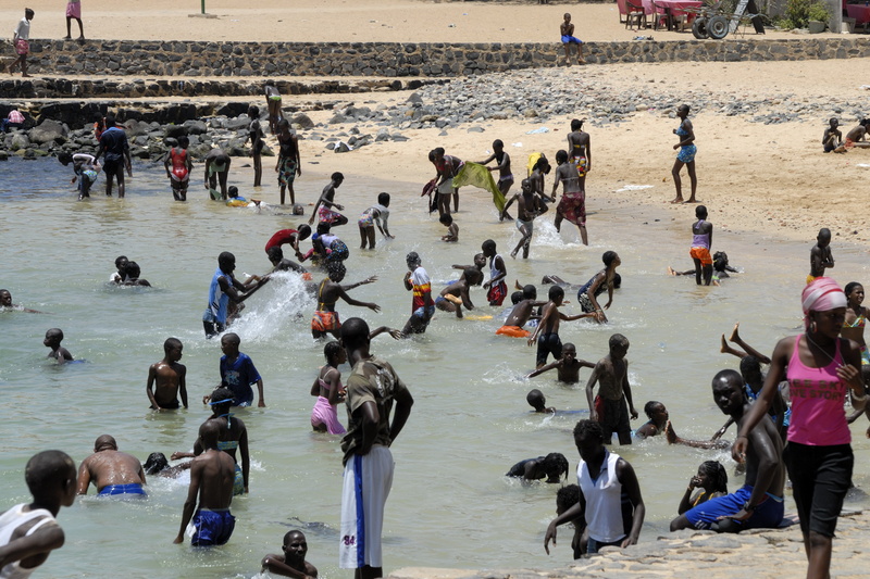 Classe à la plage du port