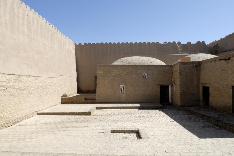 Cour de la mosquée d'été