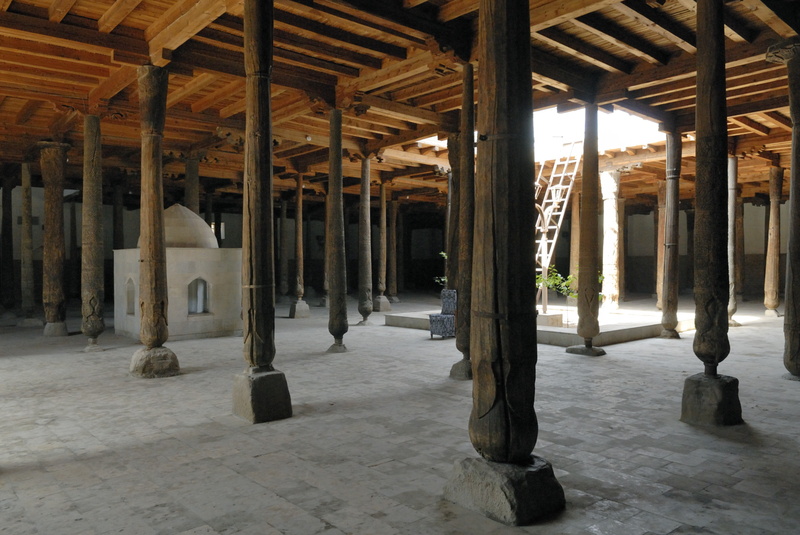 Mosquée Juma : les piliers les plus anciens sont du Xème