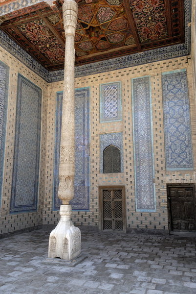 Dans le palais Tach Khaouli