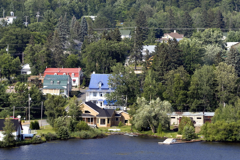 Grandes-Piles (vue de St-Jean-des-Piles)