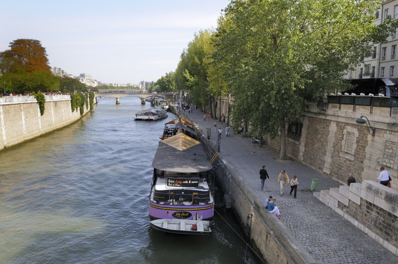 Le Quai de Montebello