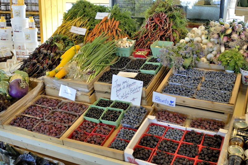 Légumes et fruits de saison au Vieux marché