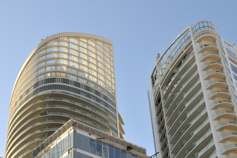 La "Marina Tower" et le Four Season Hôtel