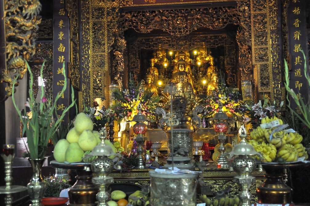 Richesse de l'intérieur de la Pagode de la défense du Pays