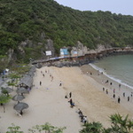 La plage de Cat Bo 2 est plus fréquentée car publique