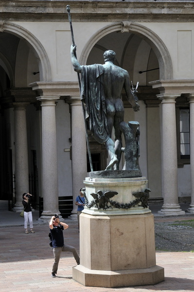 Le Napoléon (nu) de la Pinacothèque de Brera